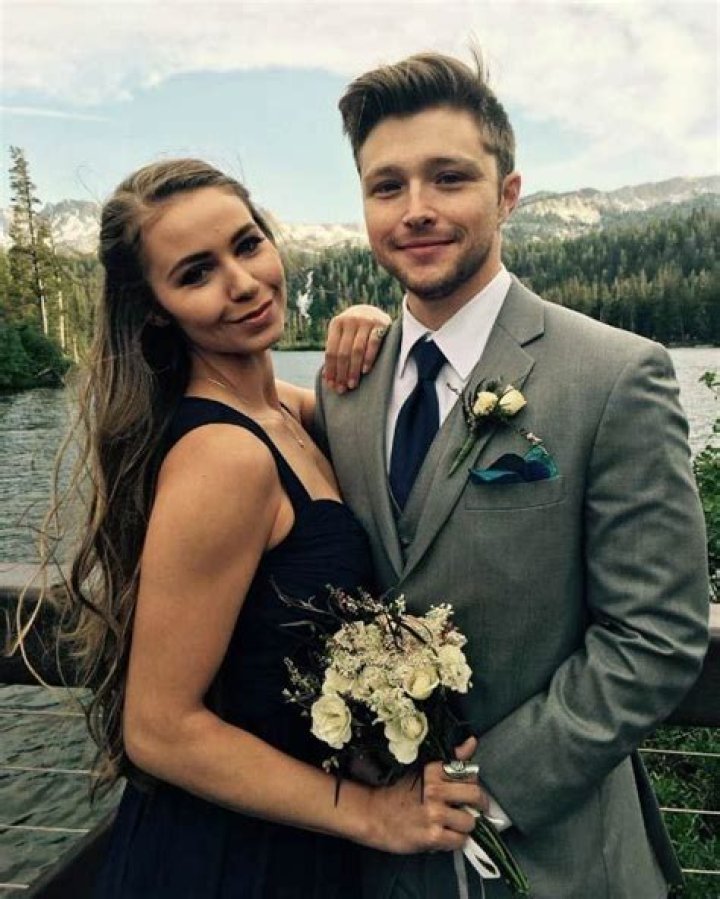 Sterling Knight Height Weight Body Statistics Healthy Celeb