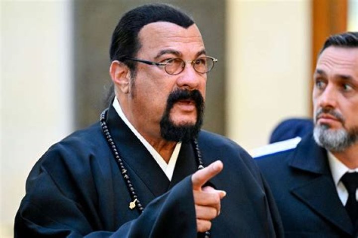 Steven Seagal Slams U.S. Media for ‘Lies’ Over Vladimir Putin ‘I Am