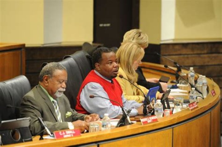 Stimpson’s countersuit revelation puts Mobile council on defensive