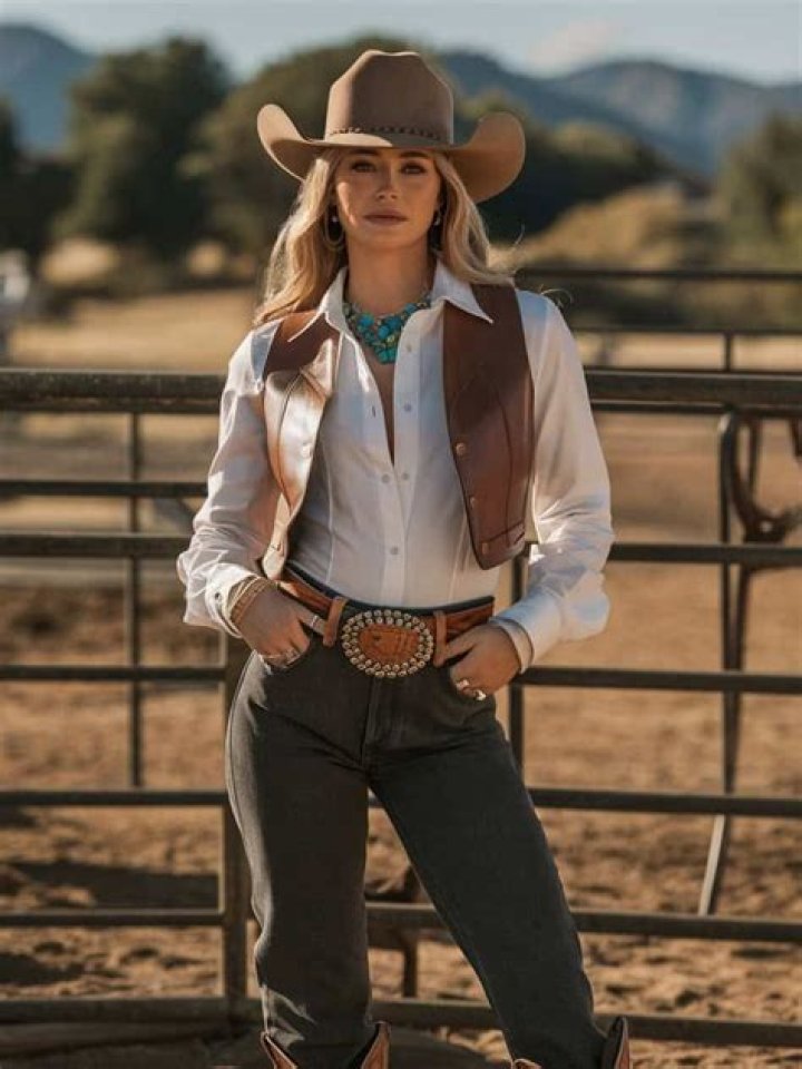 Style Cowgirl, Cowgirl Style Outfits, Country Style Outfits, Southern
