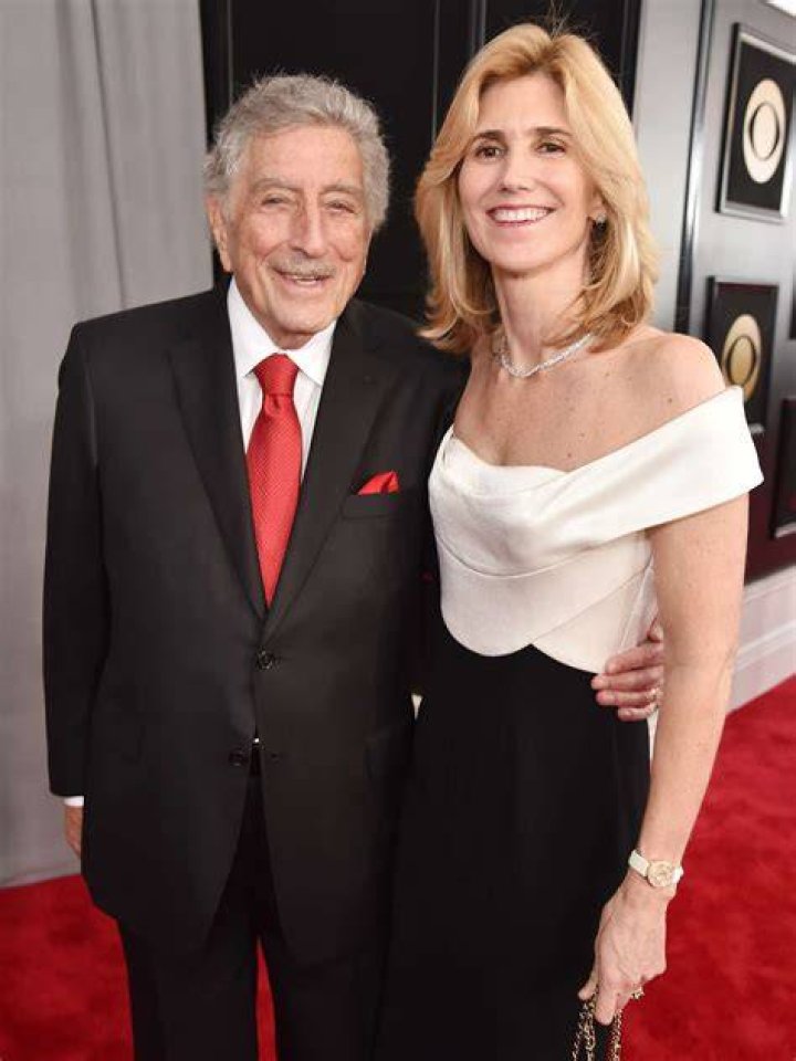 Susan Crow Wiki (Tony Wife), Age, Husband, Kids, Net Worth