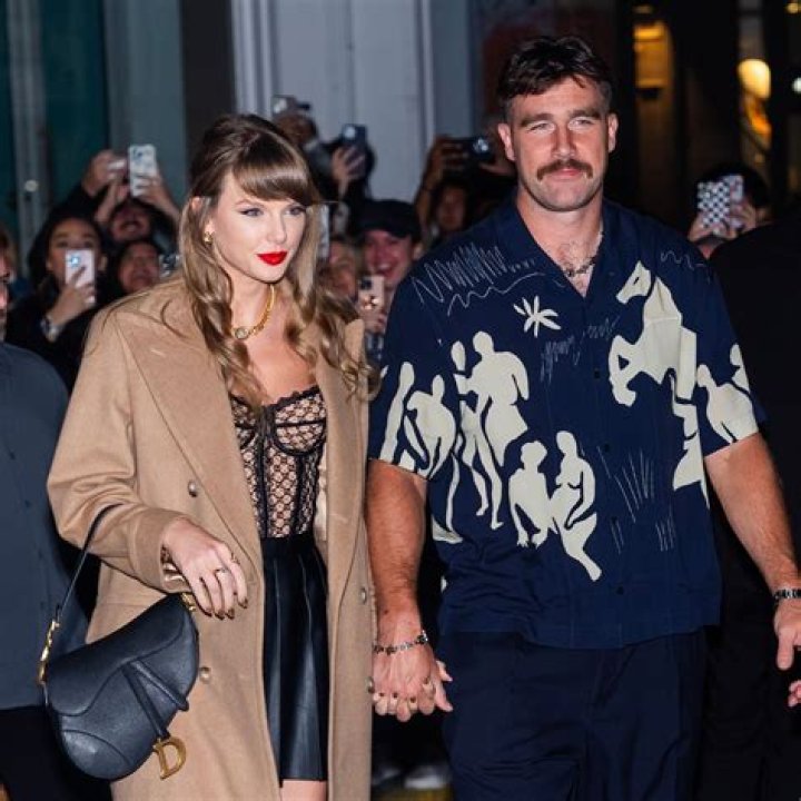 Taylor and "girlfriend" jennifer welch ️ beautiful couple ️ Taylor