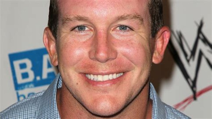 Ted DiBiase Jr. Levels Allegation Against Mississippi Governor In