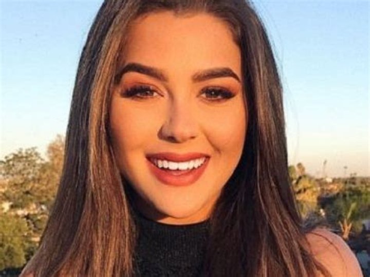Tessa Brooks biography Age, height, weight loss, who is she dating