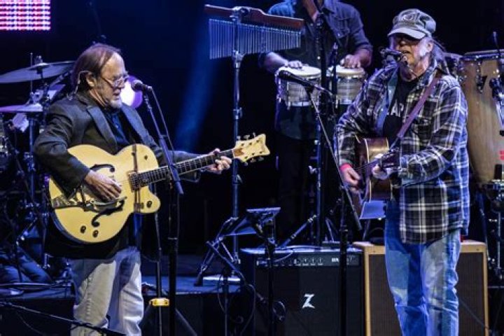 The Eagles&rsquo; Joe Walsh Reacts to Stevie Nicks Calling Him the &lsquo;Great
