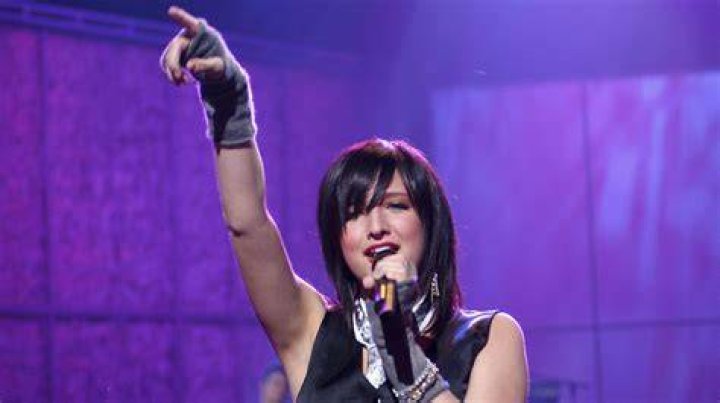 The SNL Performance That Ruined Ashlee Simpson's Career