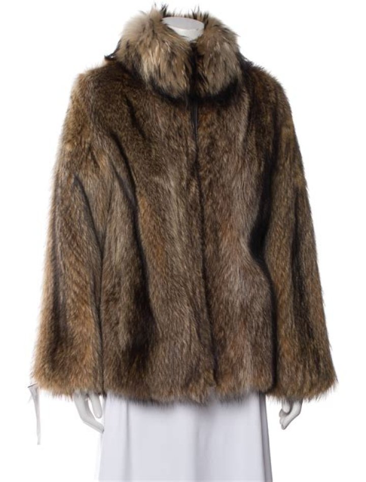 TheArtAssignment Fur Coat, Jackets, Art, Fashion, Down Jackets, Art
