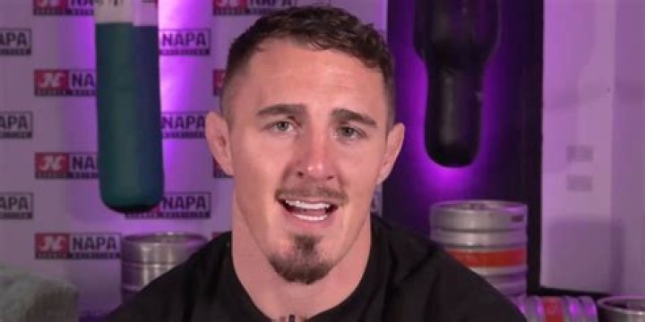 Tom Aspinall Estimates How Many Fights Until He's UFC Heavyweight