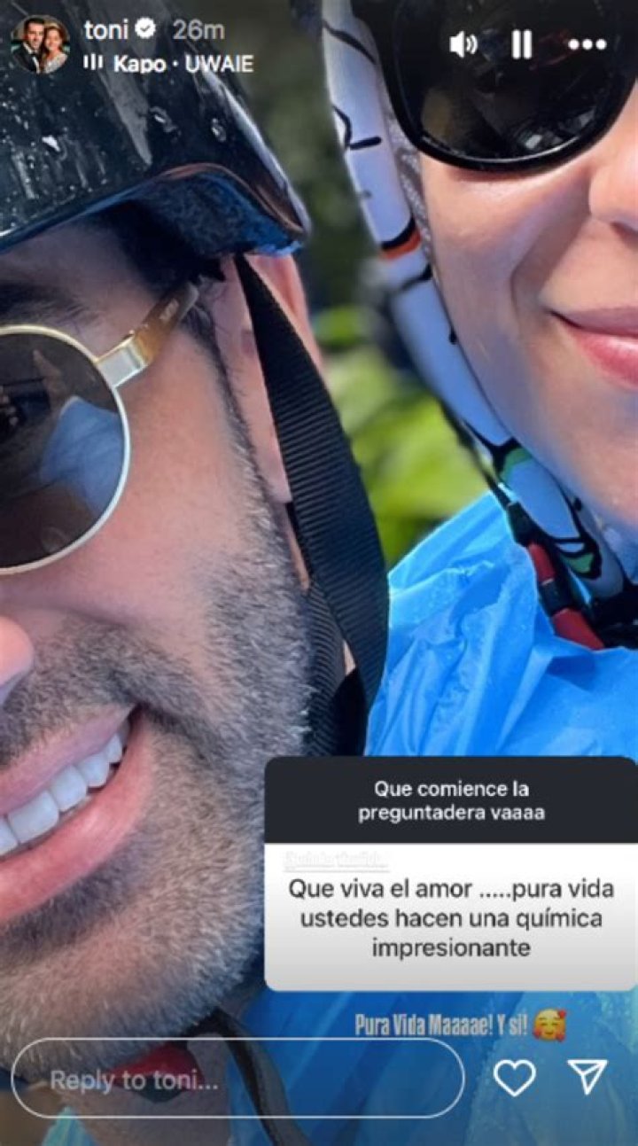 Toni Costa cuando su novia Evelyn Beltr&aacute;n particip&oacute; en concursos de