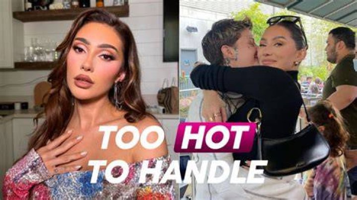 Too Hot To Handle Fans Creep Francesca Faragos Instagram To See Work