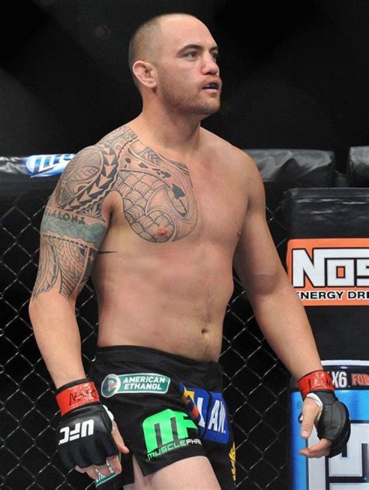 Travis Browne sees UFC heavyweight title shot in reach