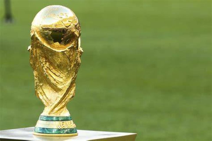 Trofeo del mundial la historia de la Copa del Mundo Architectural Digest