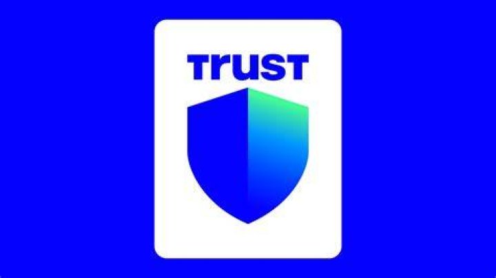 Trust, Carmelo-maika