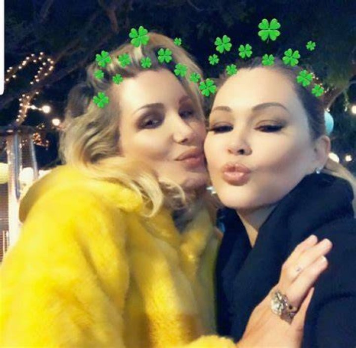 TW Pornstars Grace Charis. Twitter. Its a gimmie. 1130 PM 6 Apr 2022