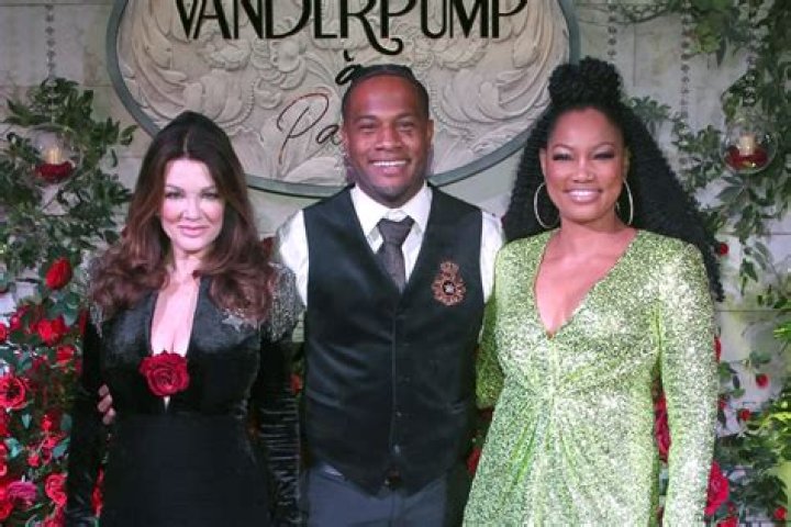Vanderpump Rules&rsquo; Oliver Saunders files for divorce from wife Samantha