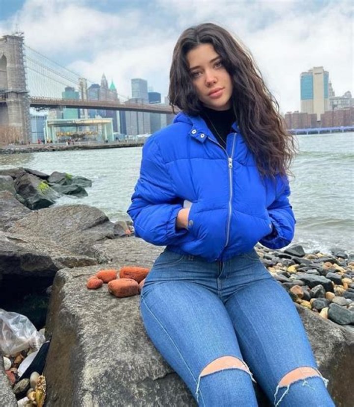 Vanessa Reinhardt picture