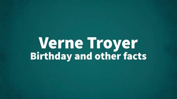 Verne Troyer Birthday, Real Name, Age, Weight, Height, Family, Facts
