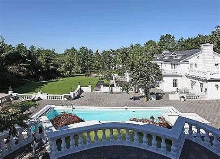 Victoria Gotti mansion from 'Growing Up Gotti' foreclosed on