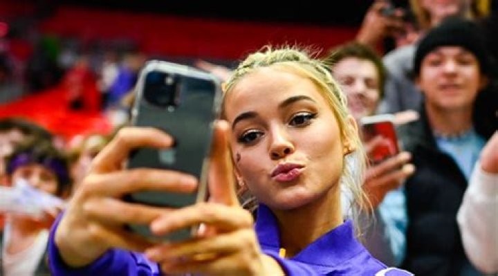 Video Olivia Dunne Viral TikTok
