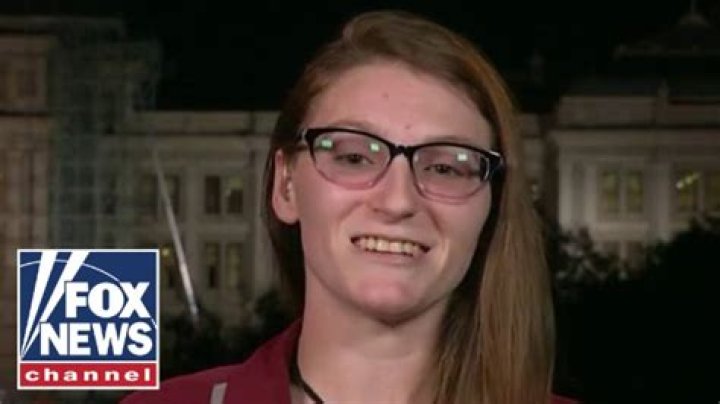 Waffle House Wendy | Witchdragon5 On Twitter, Age, Real Name Waffle House Wendy