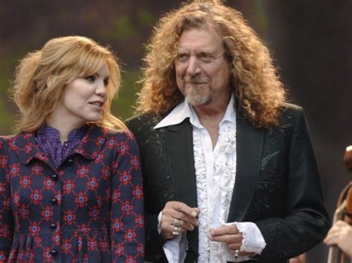 Watch Robert Plant and Alison Krauss perform 'Trouble With My Lover