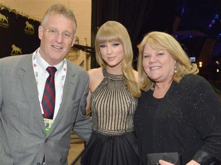 Who are Taylor Kinney Parents? Meet Pamela Heisler and Daniel Kinney