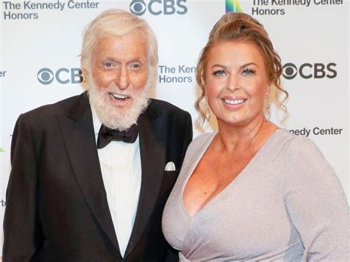 Who is Dick Van Dyke's wife? Actor honored at Kennedy Center!