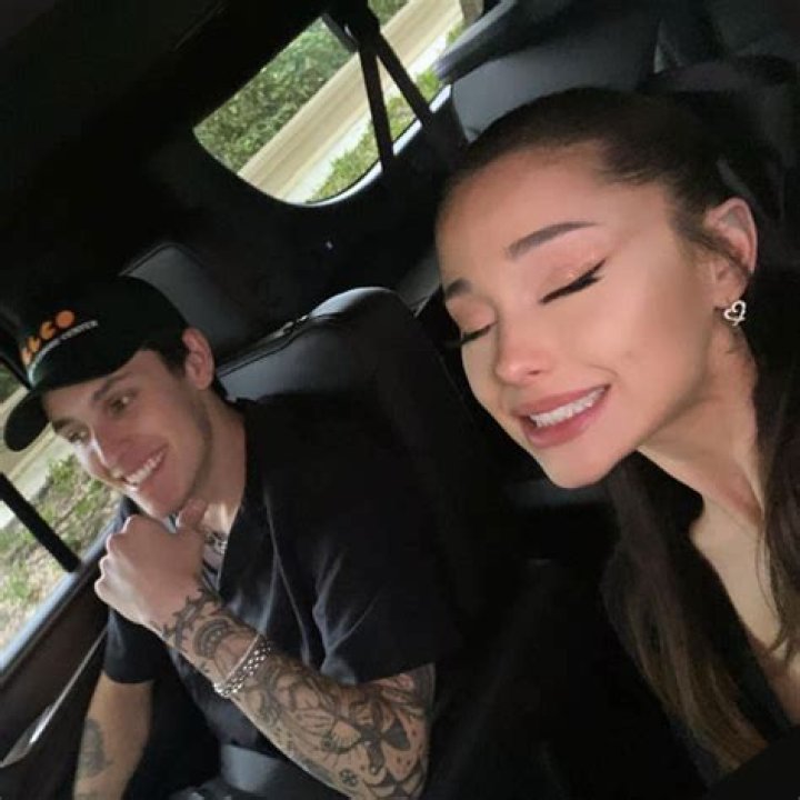 Who is Instagram star Ariana Ari Fletcher? therealkylesister