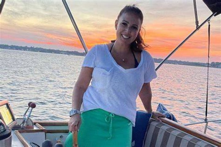 Who is Julie Banderas? Everything about the Fox News anchor Social