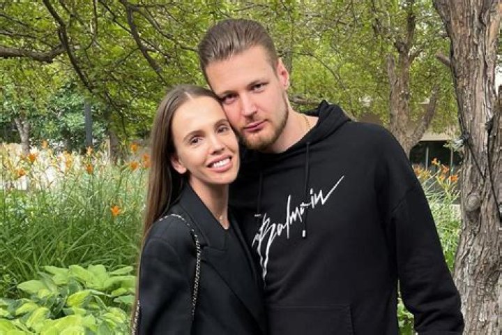 Who is Valeri Nichushkin's model wife Svetlana? Exploring the personal
