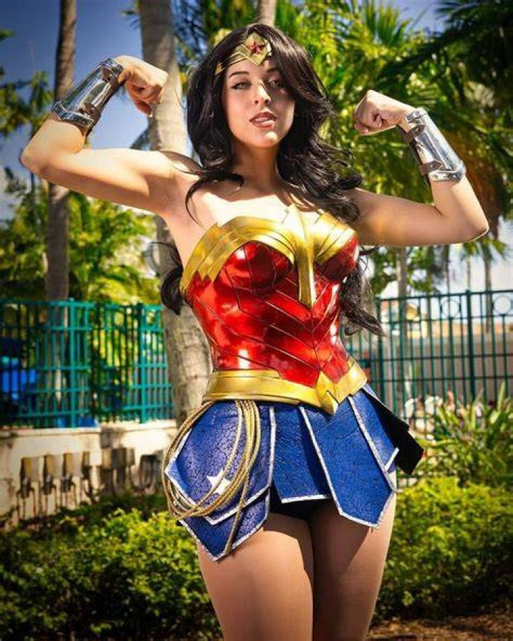 Wonder Woman Cosplay