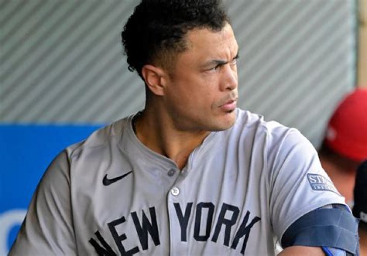 Yankees’ Giancarlo Stanton is red hot, and here are 5 reasons to buy