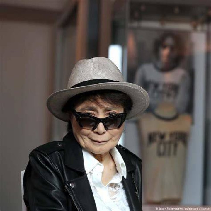 Yoko Ono Age, Bio, Birthday, Family, Net Worth National Today