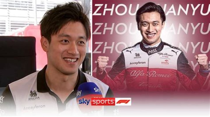 Zhou Guanyu parents Who are his father and mother?
