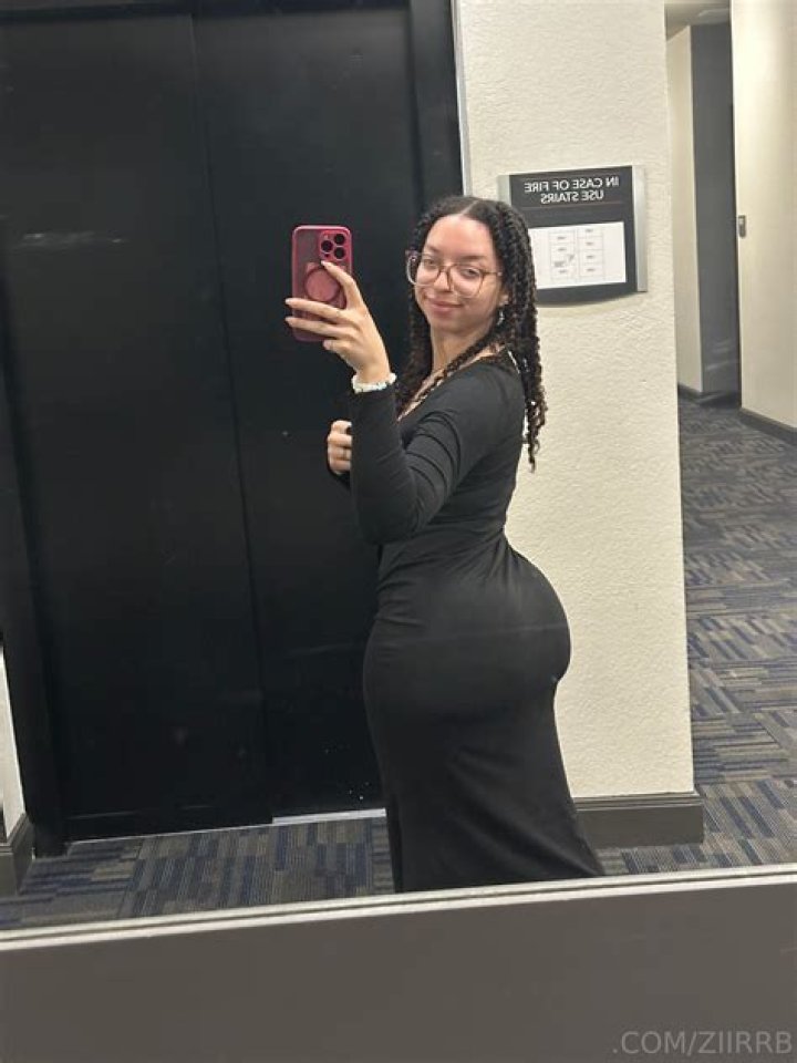 Ziirrb Nude OnlyFans Leaks Photo 1185839 Fapopedia